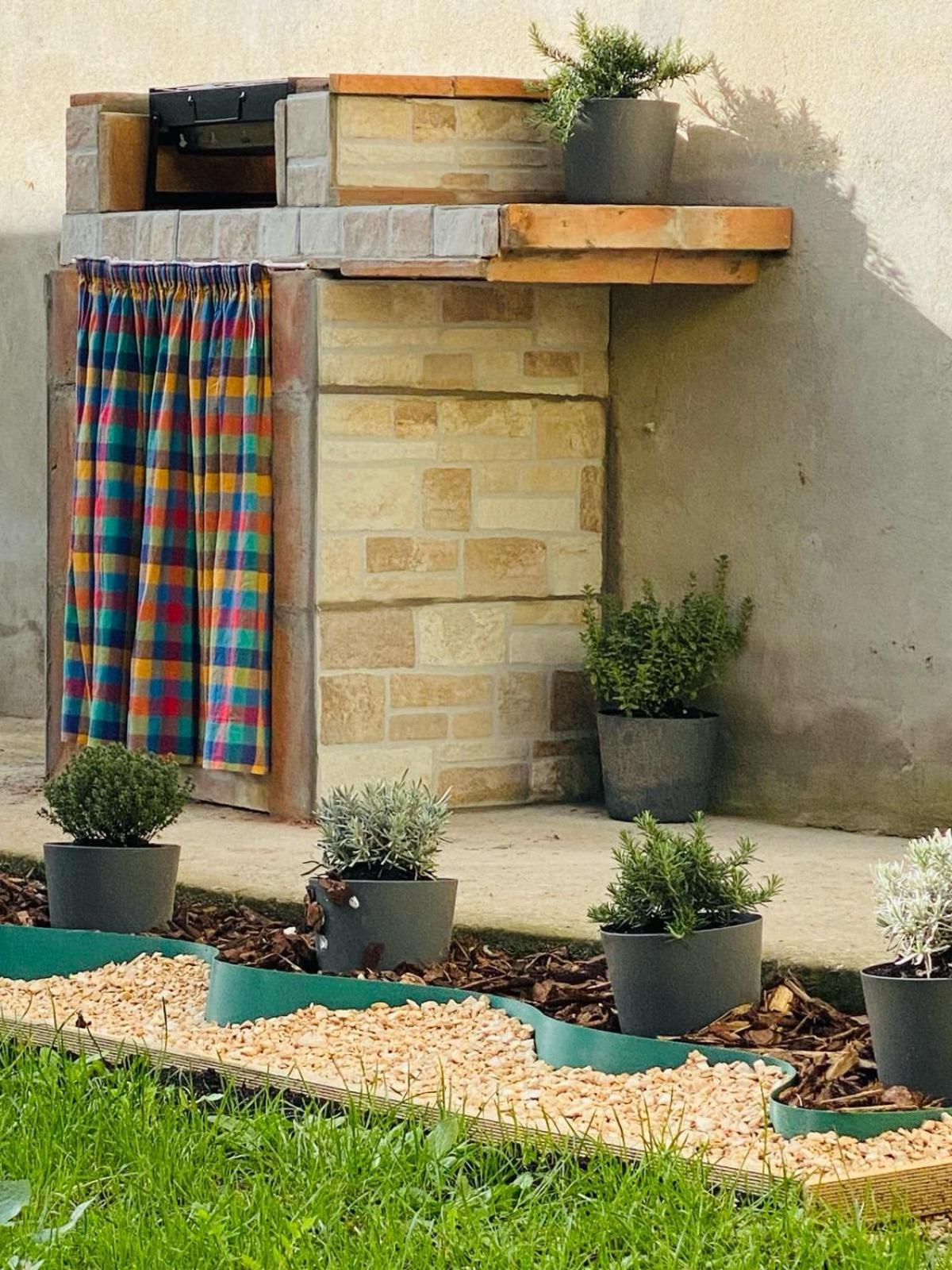 Casa Vacanza Le Due Stelle San Romano  ภายนอก รูปภาพ