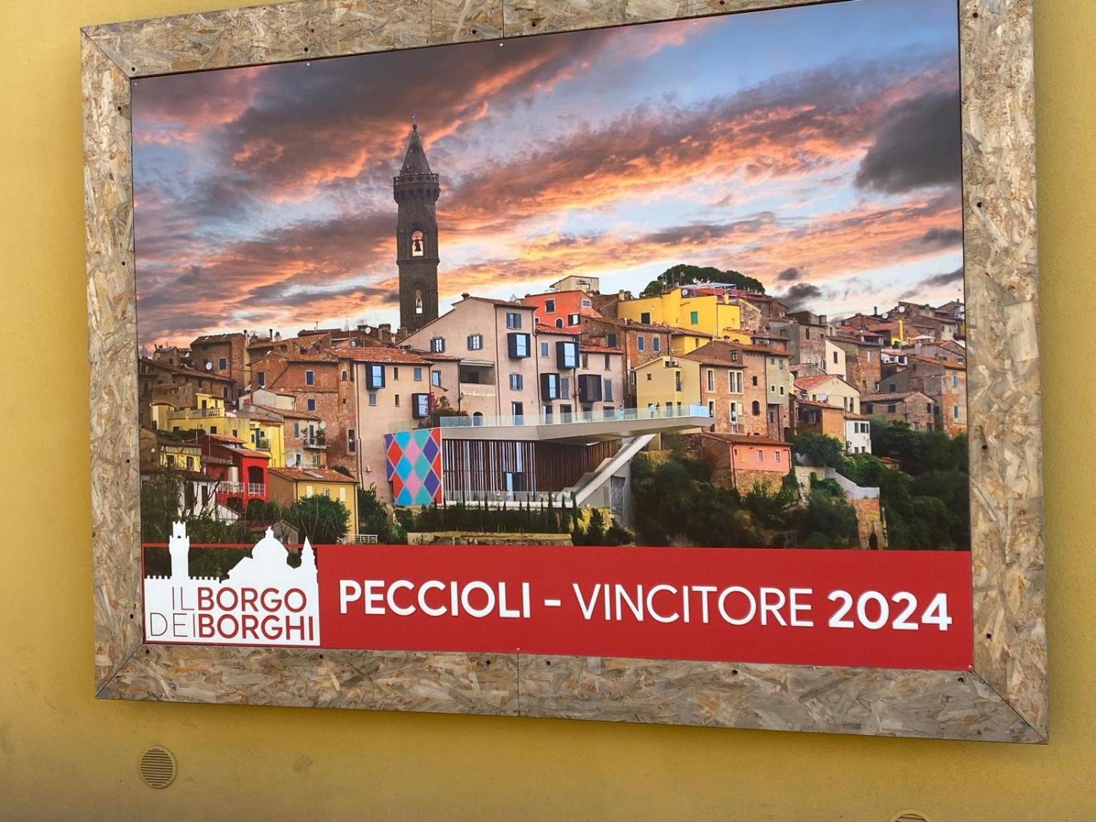 Casa Vacanza Le Due Stelle San Romano  ภายนอก รูปภาพ
