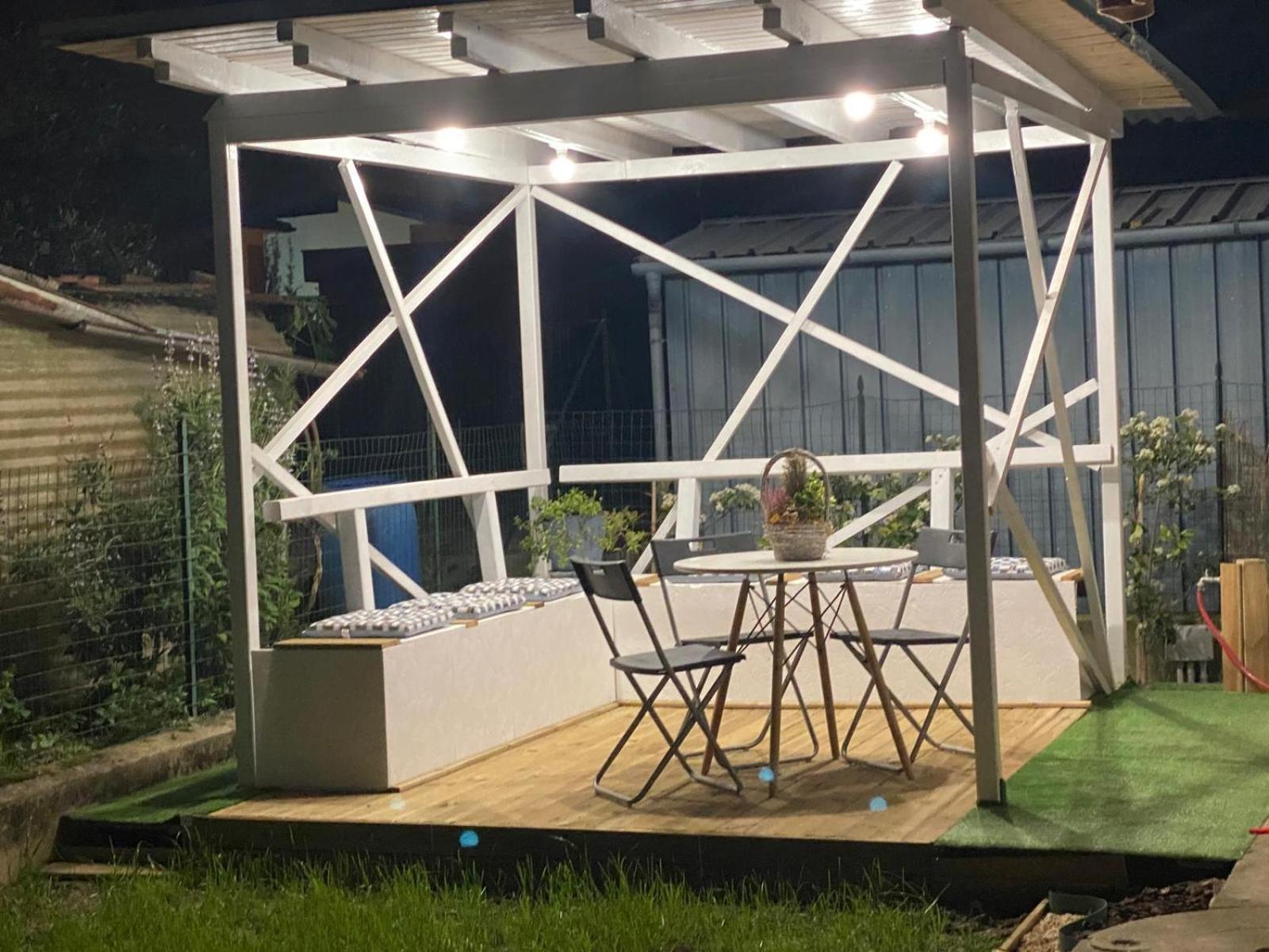 Casa Vacanza Le Due Stelle San Romano  ภายนอก รูปภาพ