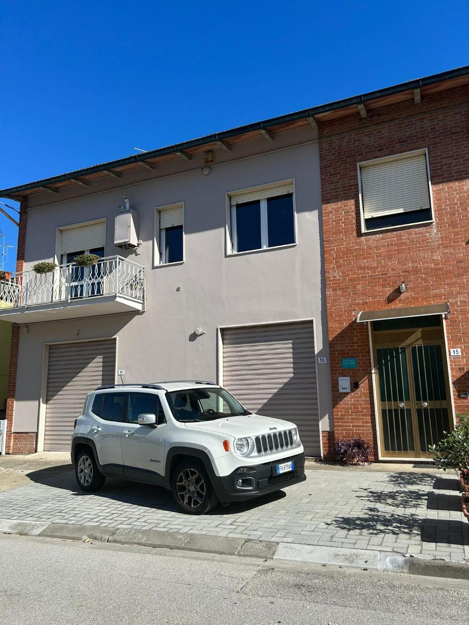 Casa Vacanza Le Due Stelle San Romano  ภายนอก รูปภาพ